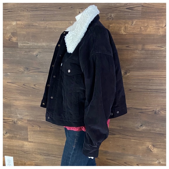 NWT Levi's® Sherpa Baby Baggy Jacket - Picture 7 of 8